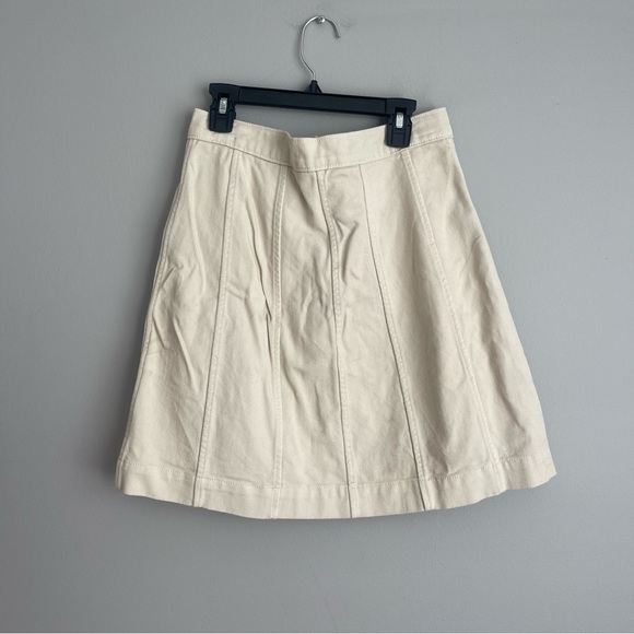 Banana Republic Beige Button-Front Skirt - Picture 2 of 3